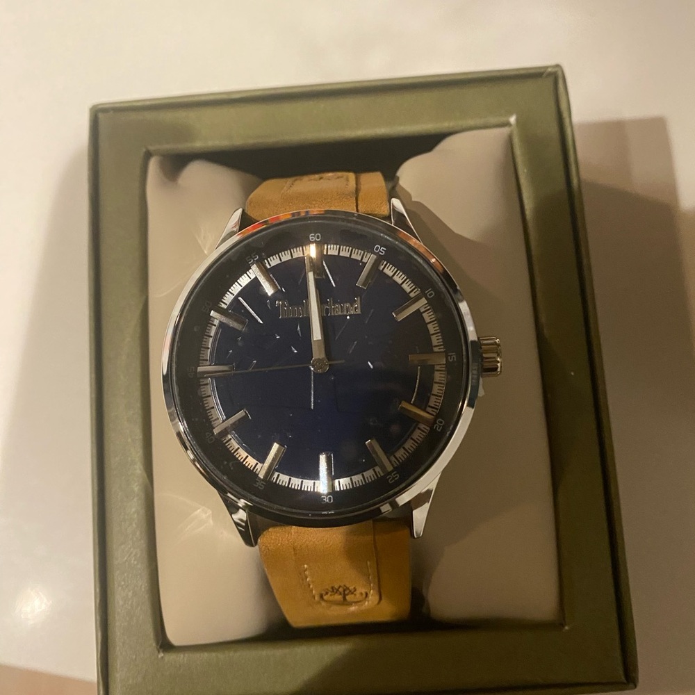 Fossil Navy Dial with Brown Leather Strap